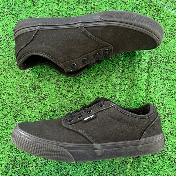 vans core classic era sneakers